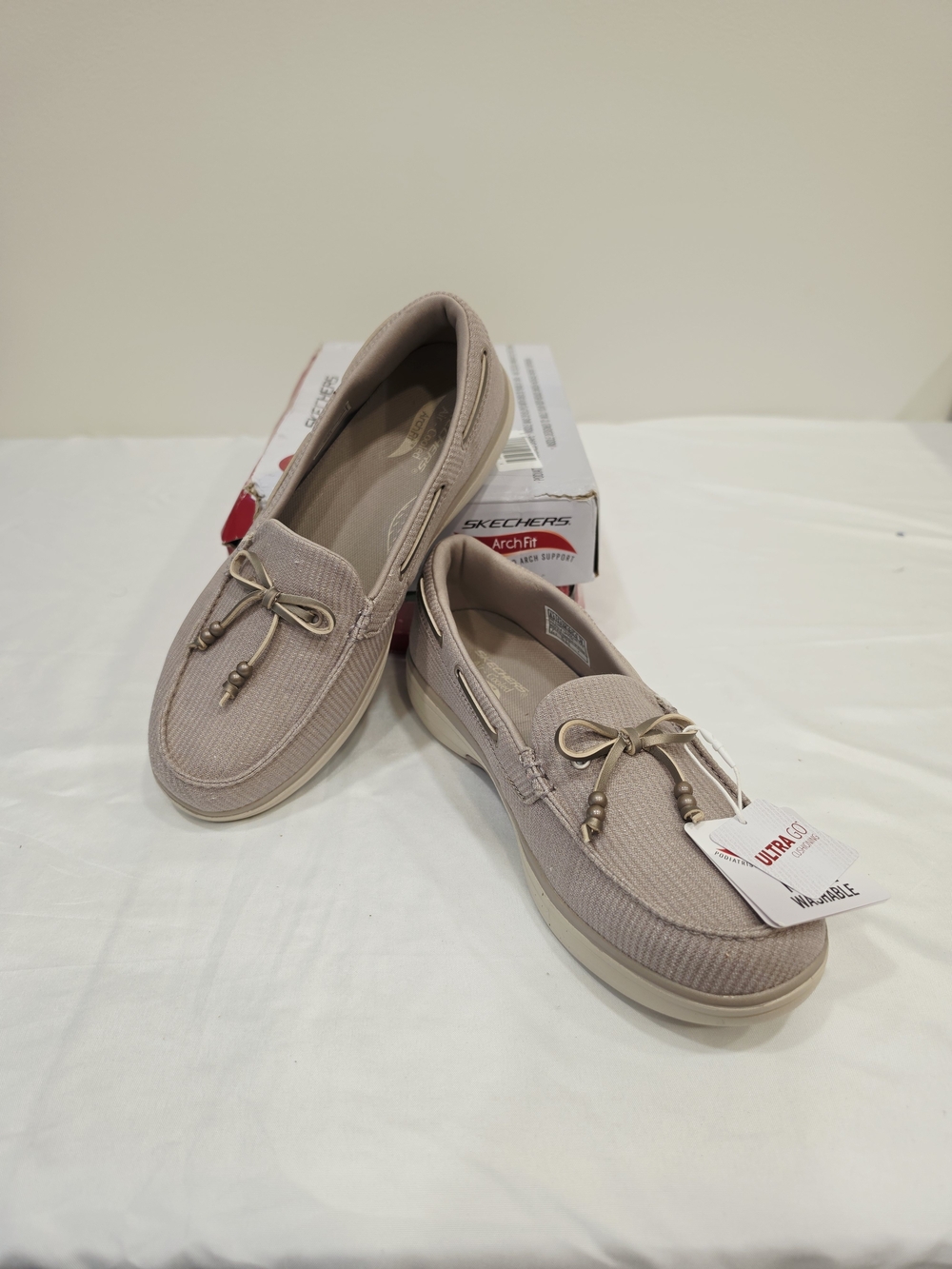 Skechers Arch Fit Inspire Beach Vacay Women’s Slip-On Boat Shoes